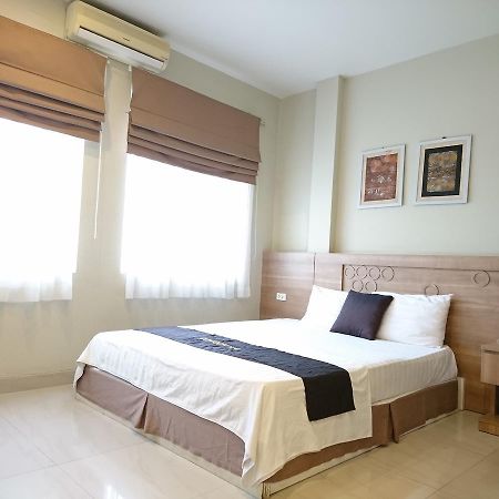 London Hotel 하롱 외부 사진