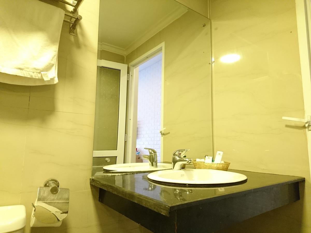 London Hotel 하롱 외부 사진