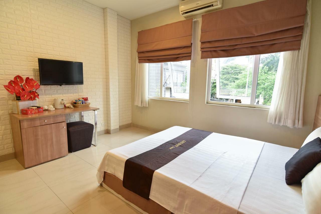 London Hotel 하롱 외부 사진